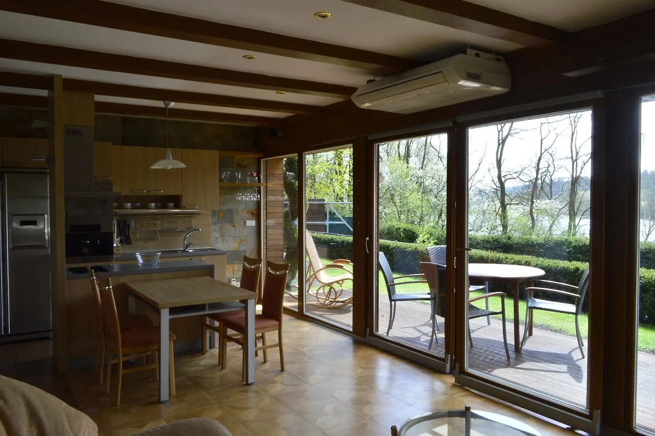 Vila Prygl **** Brnenska Prehrada Villa Brno