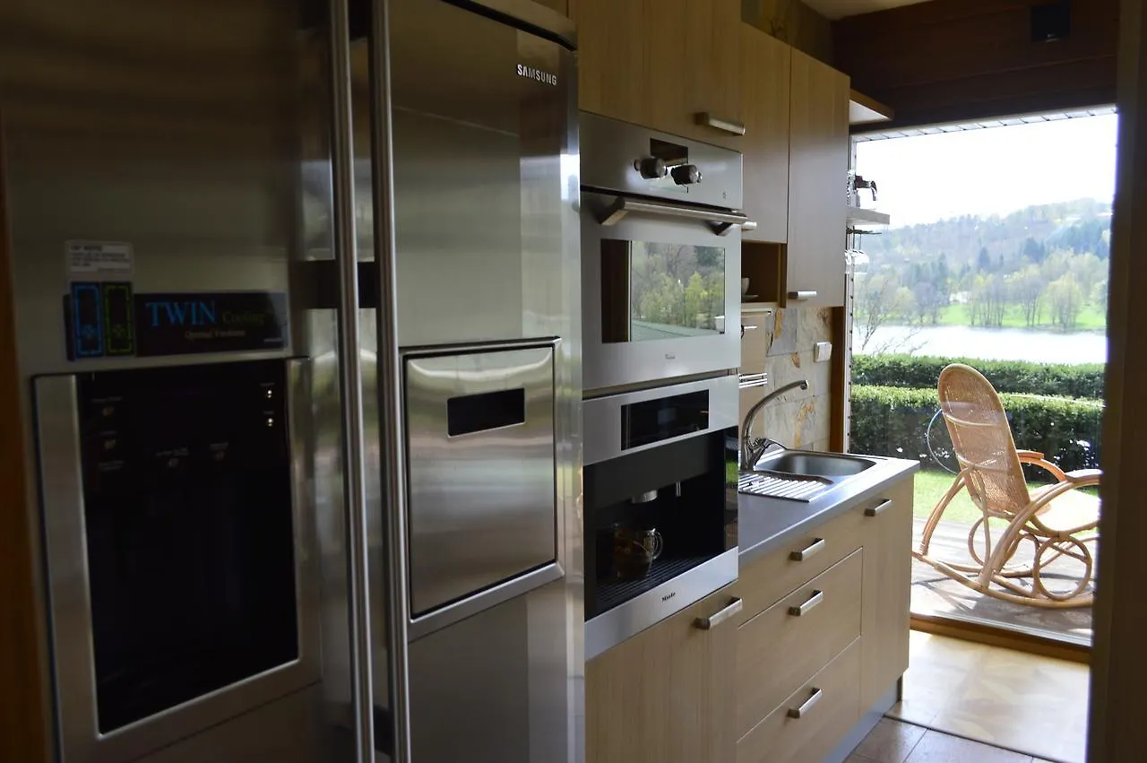 Vila Prygl **** Brnenska Prehrada Villa Brno